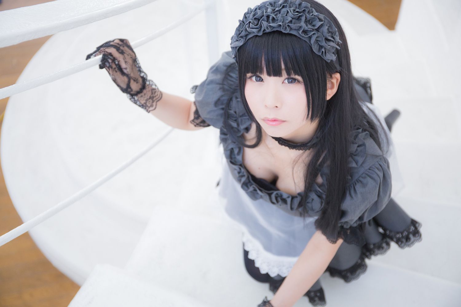 Coser@Akira Gray Maid Doll