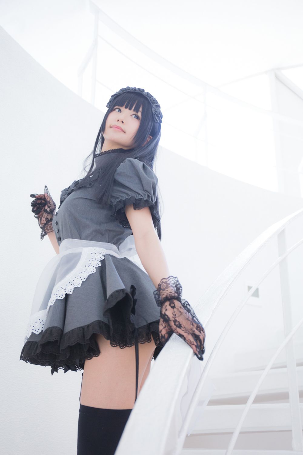 Coser@Akira Gray Maid Doll Part 3