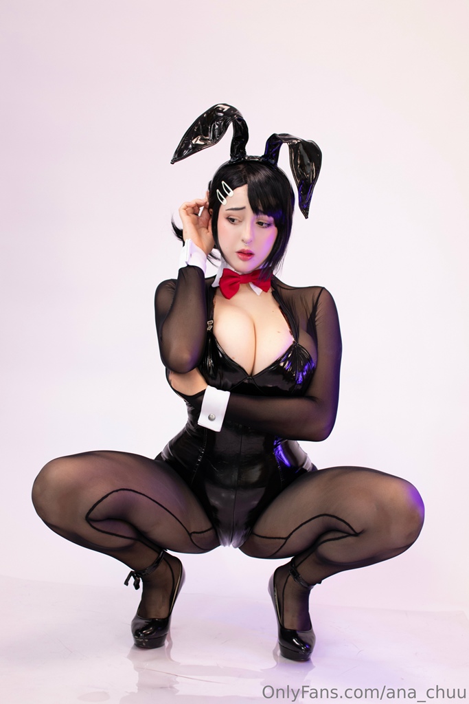 Ana Chuu – Kobeni Bunny Suit