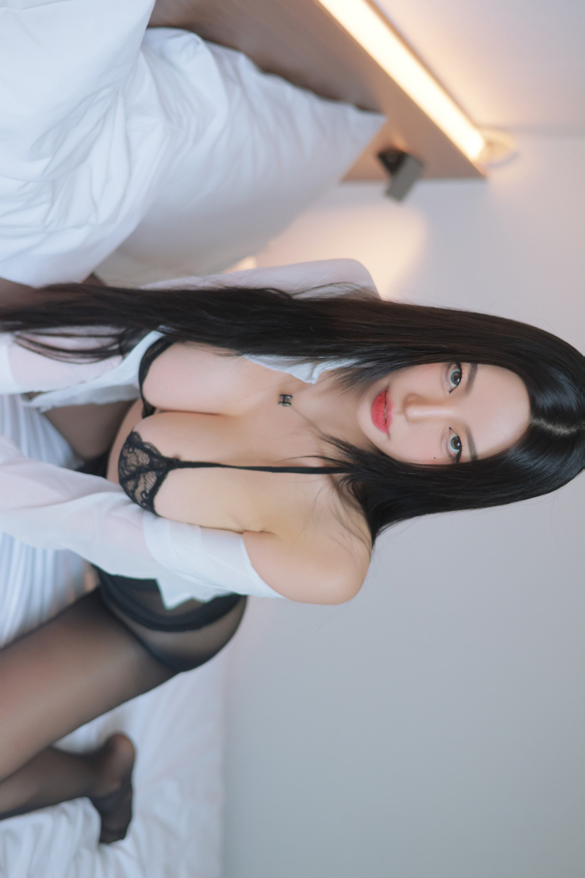 Dongeuran 동그란, [Patreon] Office Girls Set.03 [48P]