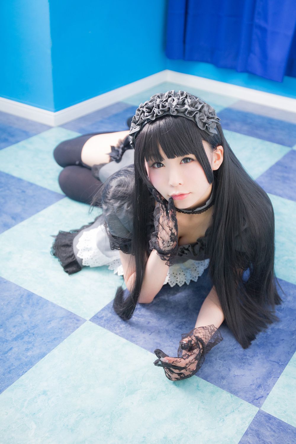 Coser@Akira Gray Maid Doll