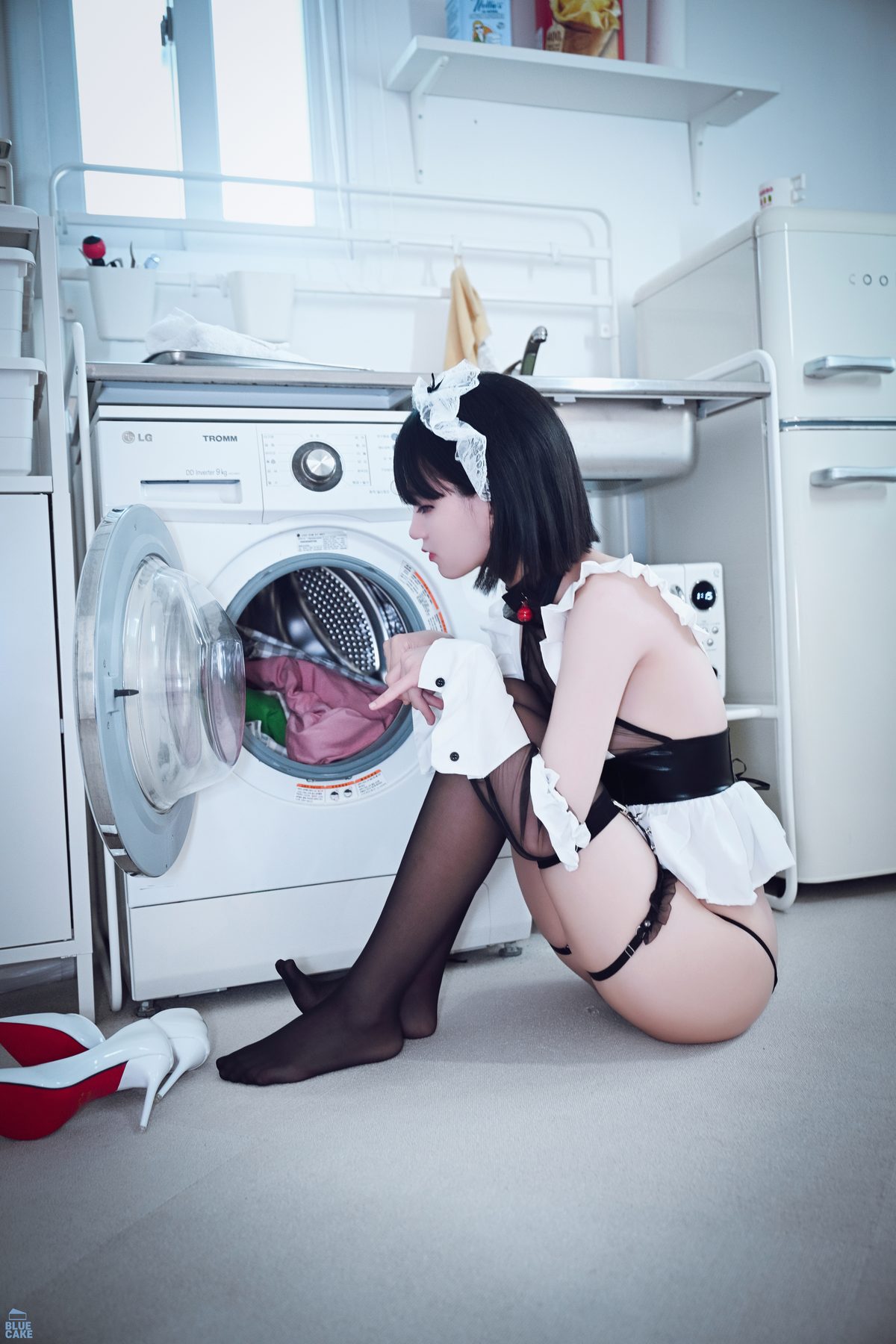 BLUECAKE Jeong Jenny 정제니 – Maid Cosplay Part2