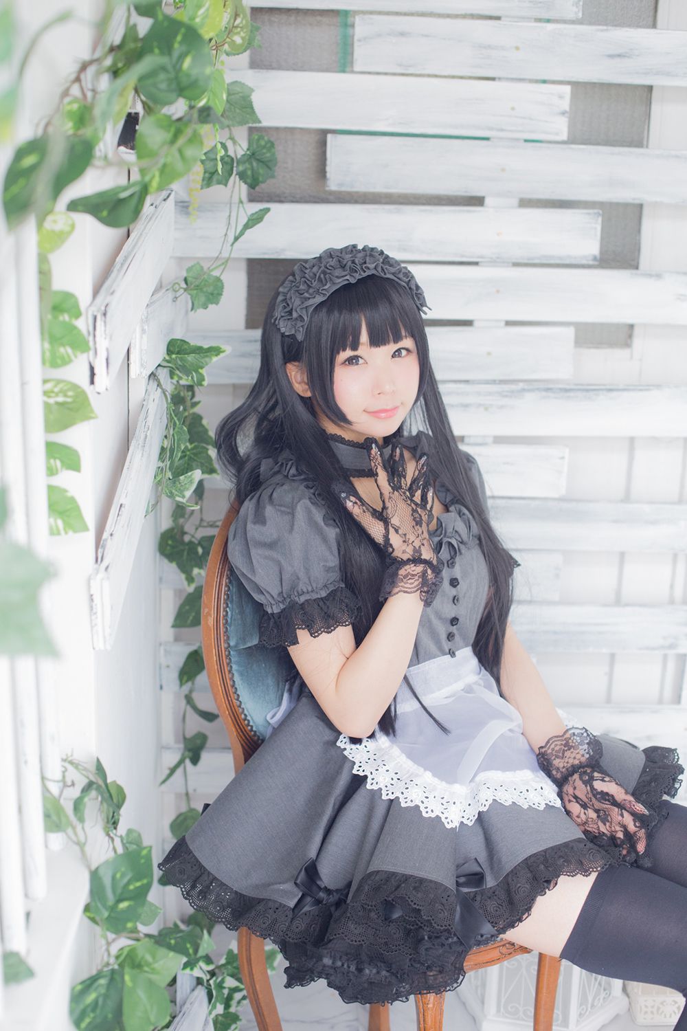 Coser@Akira Gray Maid Doll