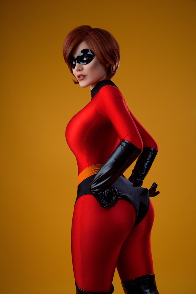 Kalinka Fox – Elastigirl [45P]