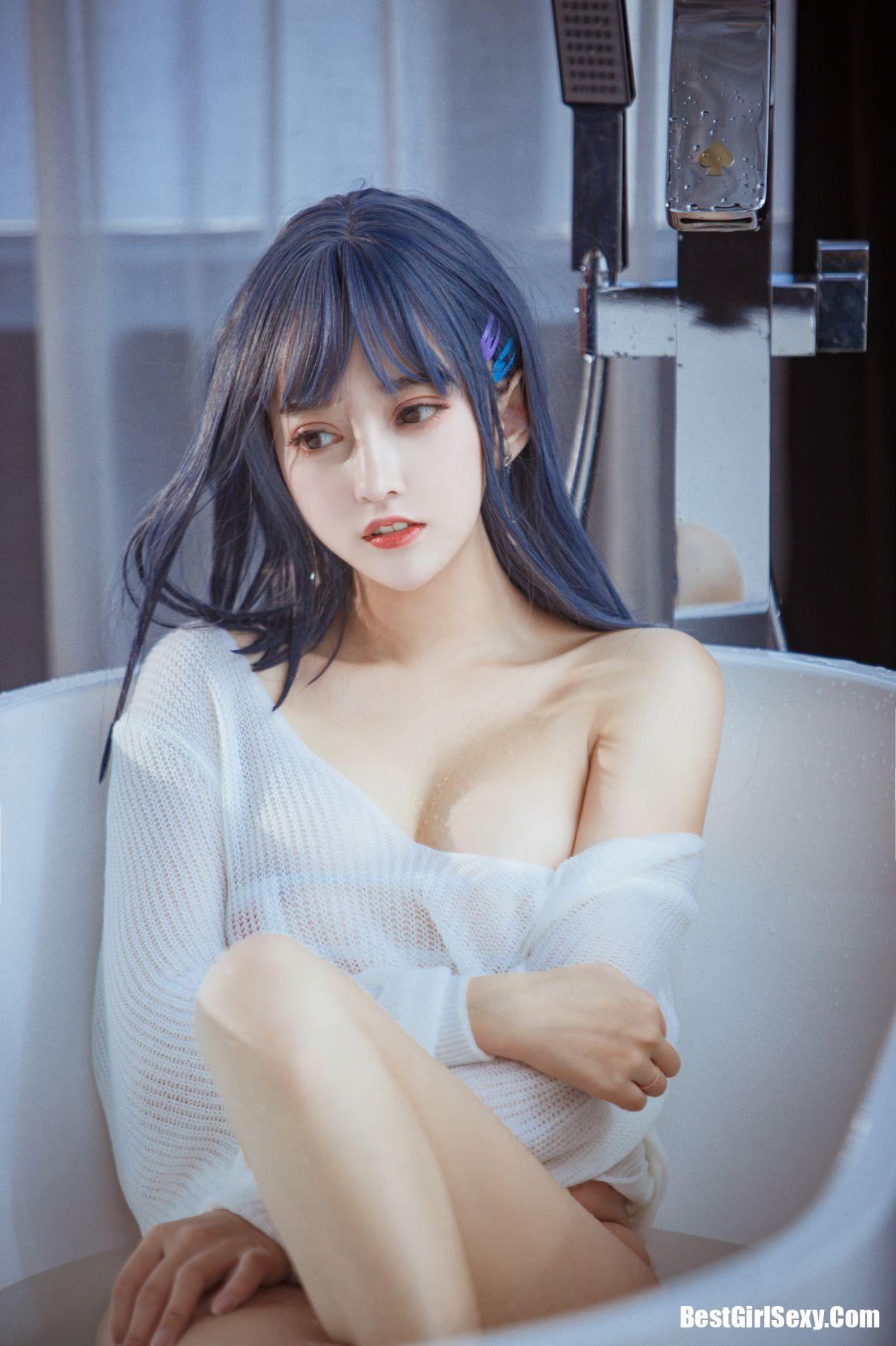 Coser@过期米线线喵 浴缸