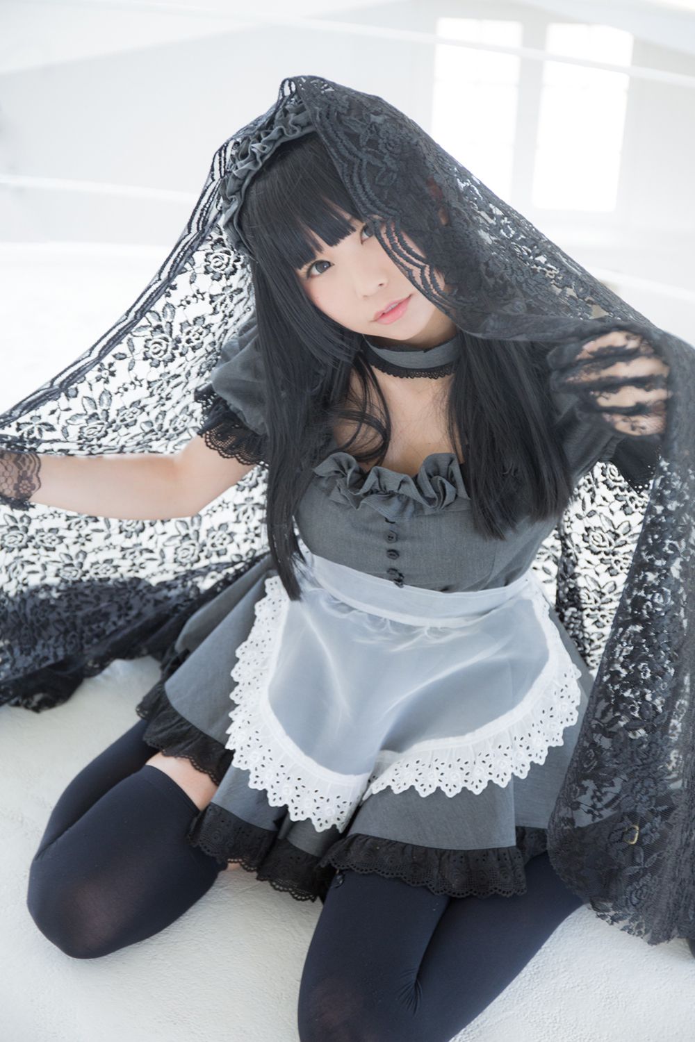 Coser@Akira Gray Maid Doll