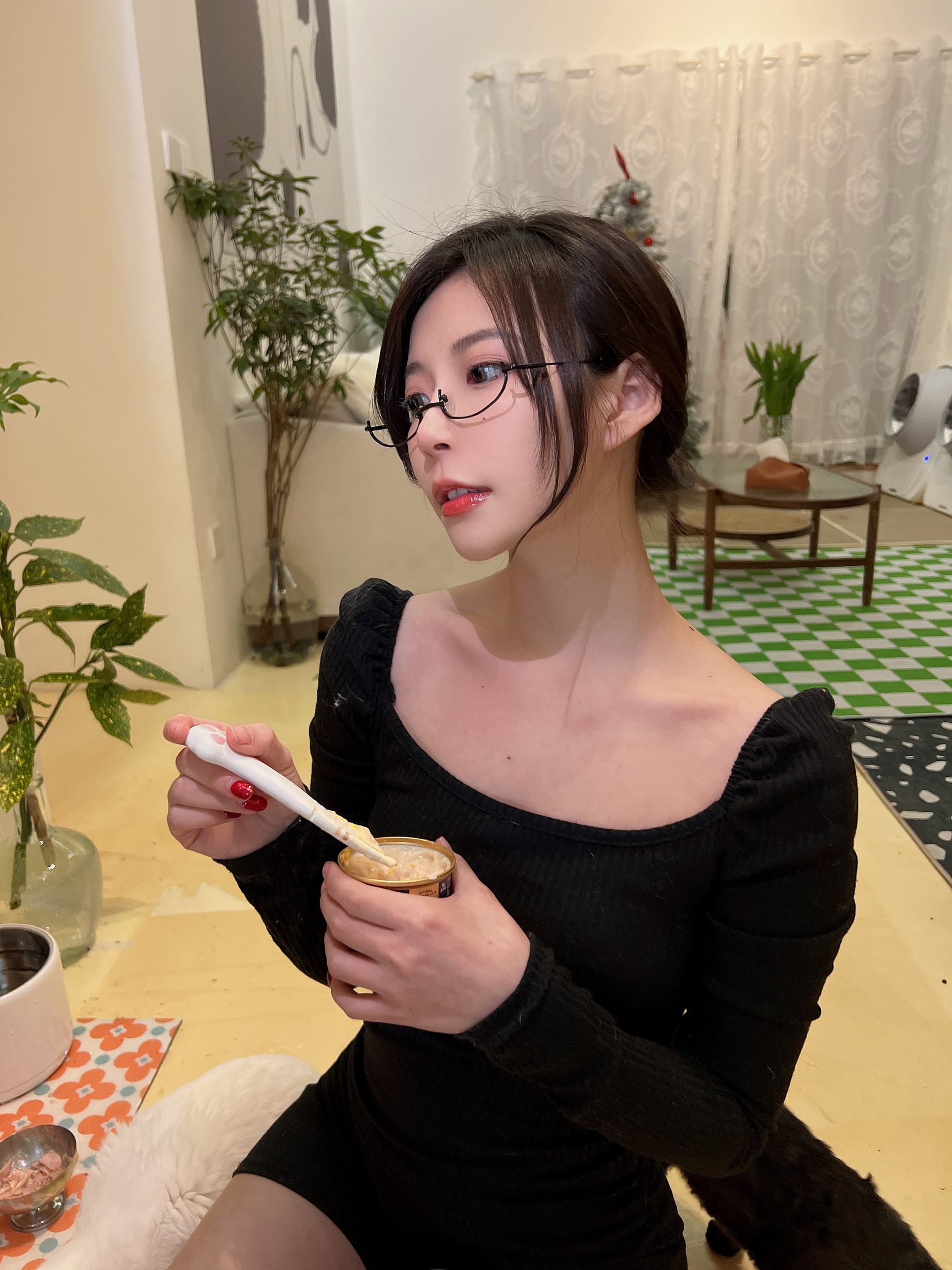 妮是老虎-陈妮妮UNI微密圈视图合集1 [146P]