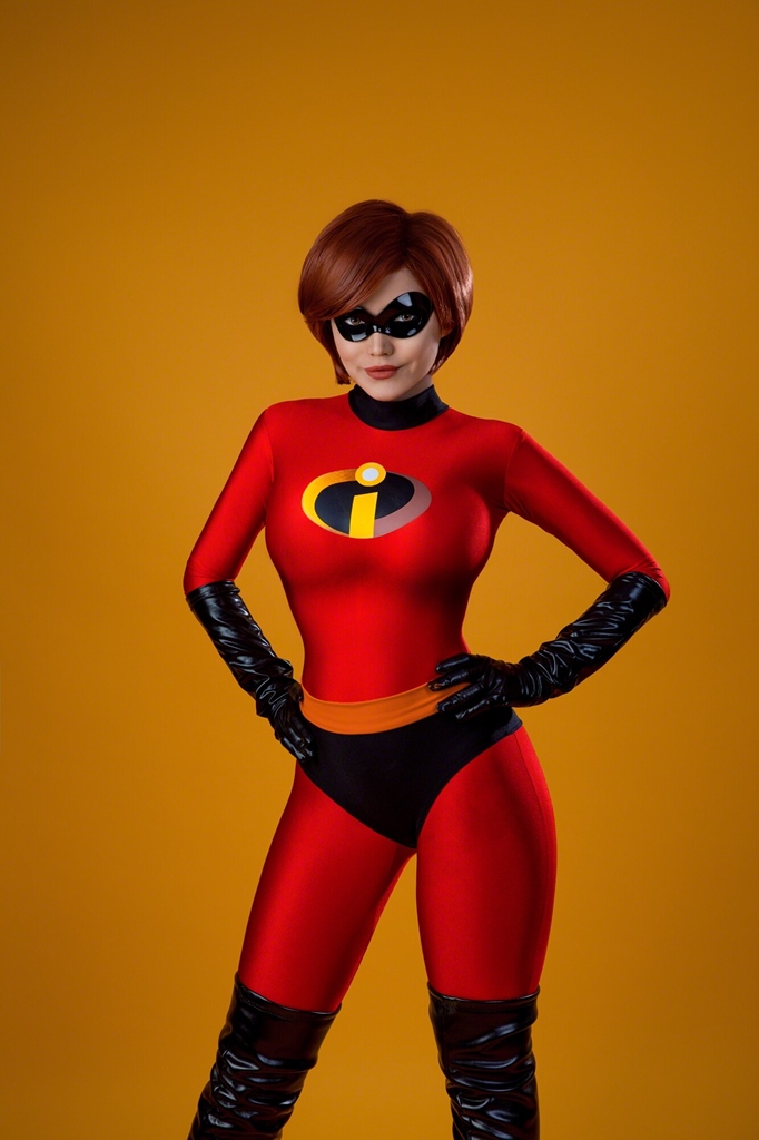 Kalinka Fox – Elastigirl [45P]