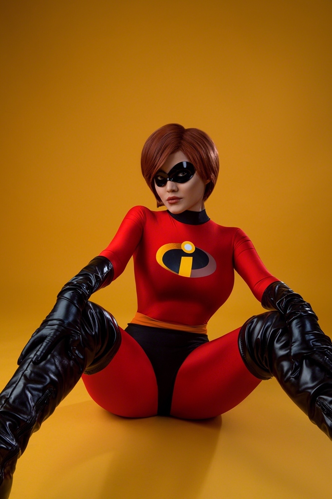 Kalinka Fox – Elastigirl [45P]