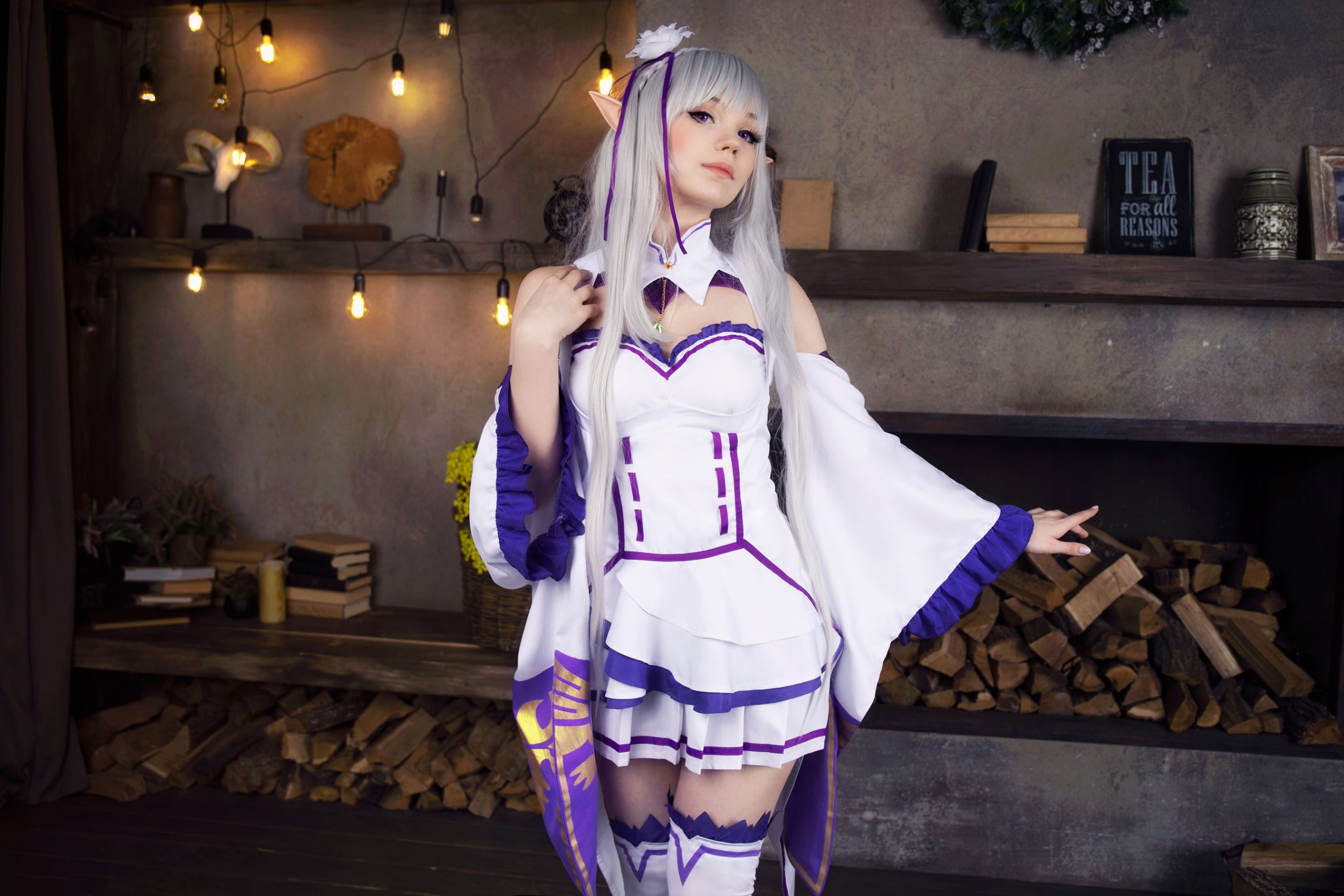 Caticornplay - Emilia [39P]