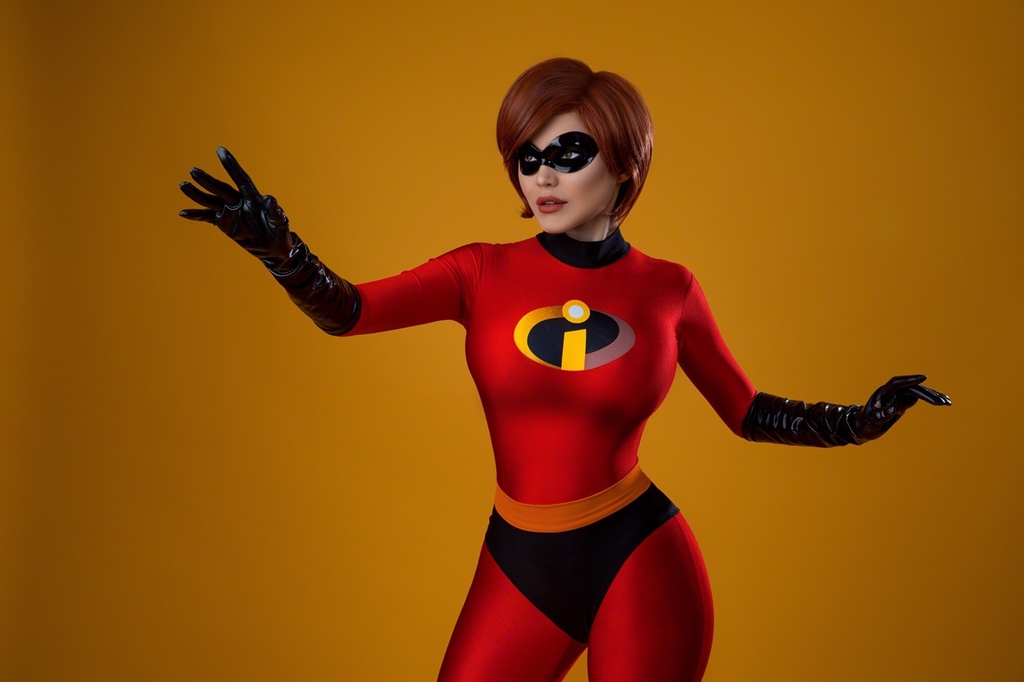 Kalinka Fox – Elastigirl [45P]