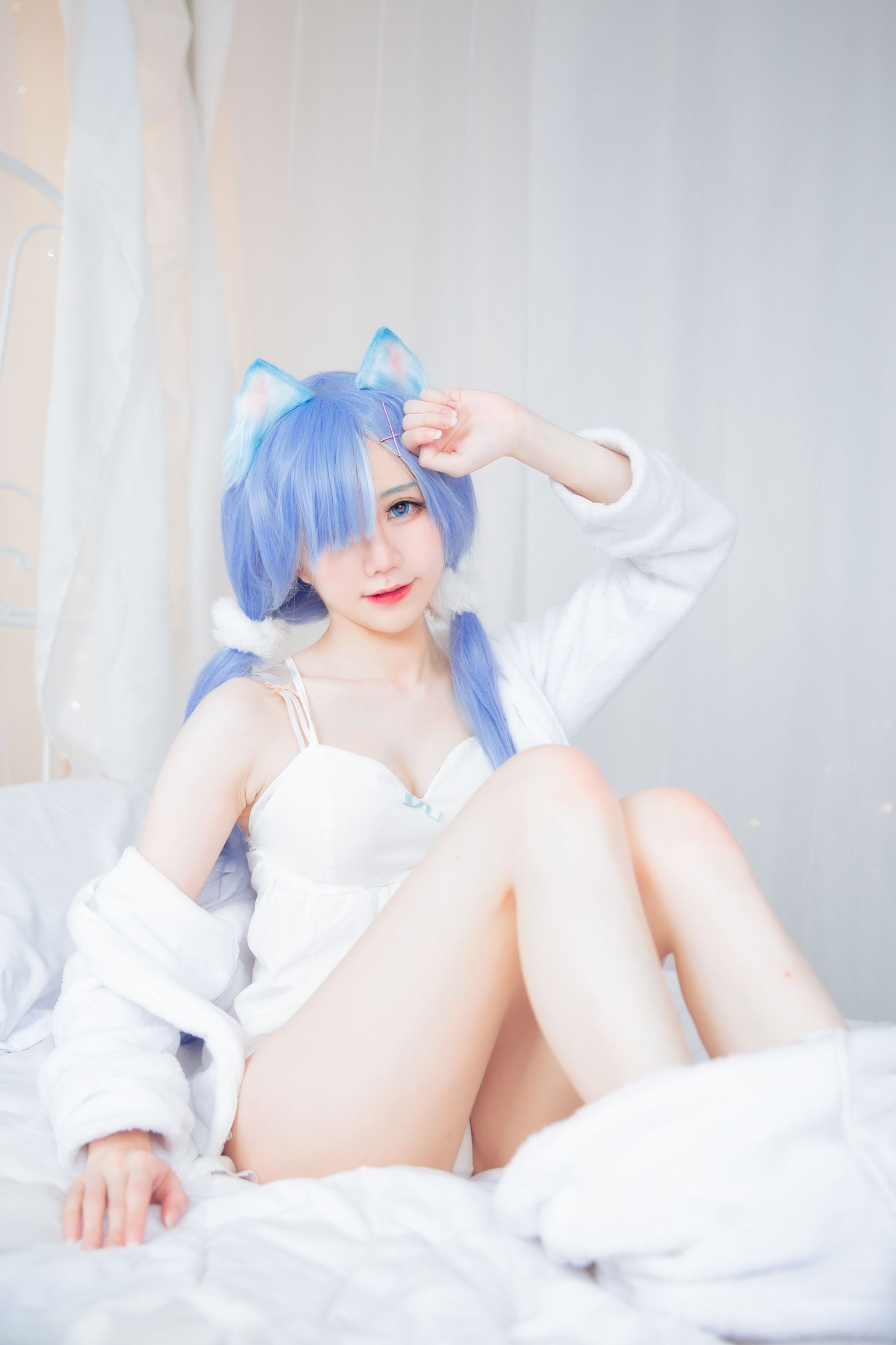 Sally Dorasnow - NO.22 Rem White Kitty [49P]