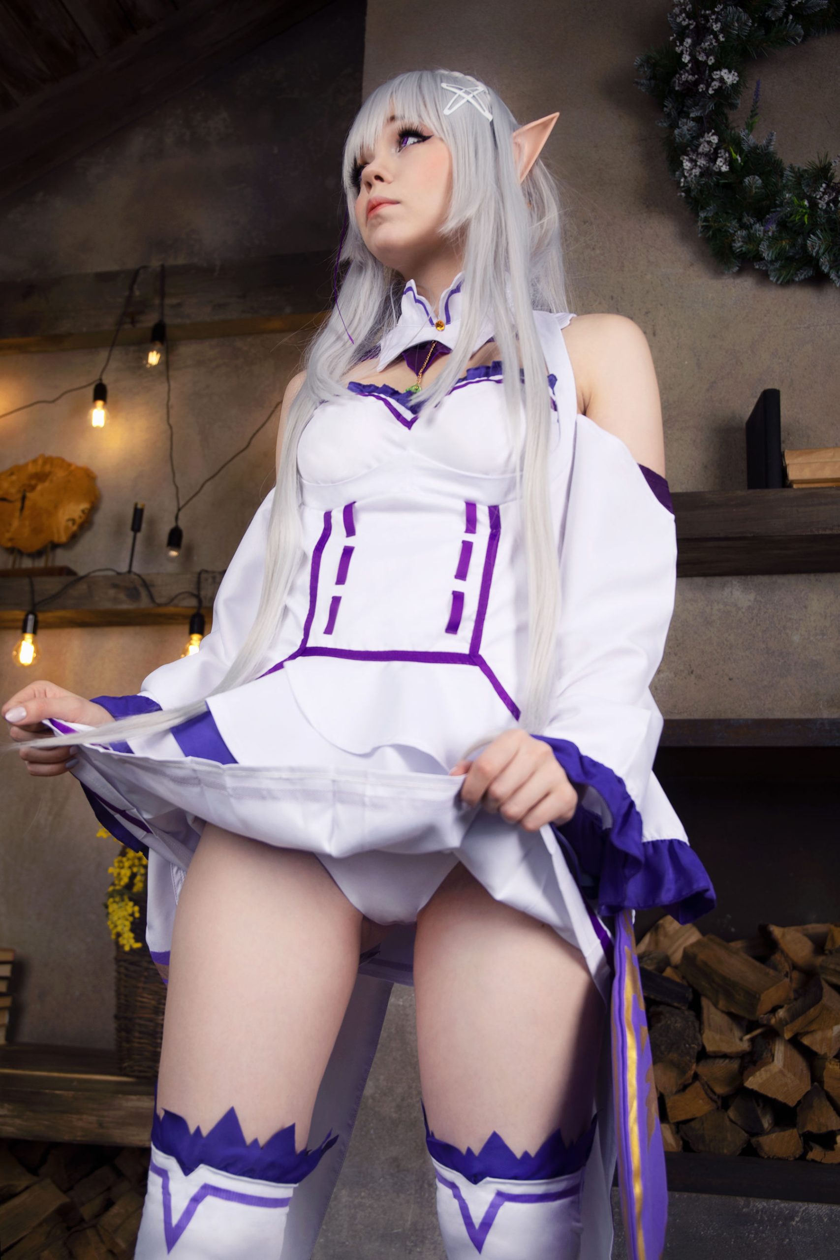 Caticornplay - Emilia [39P]