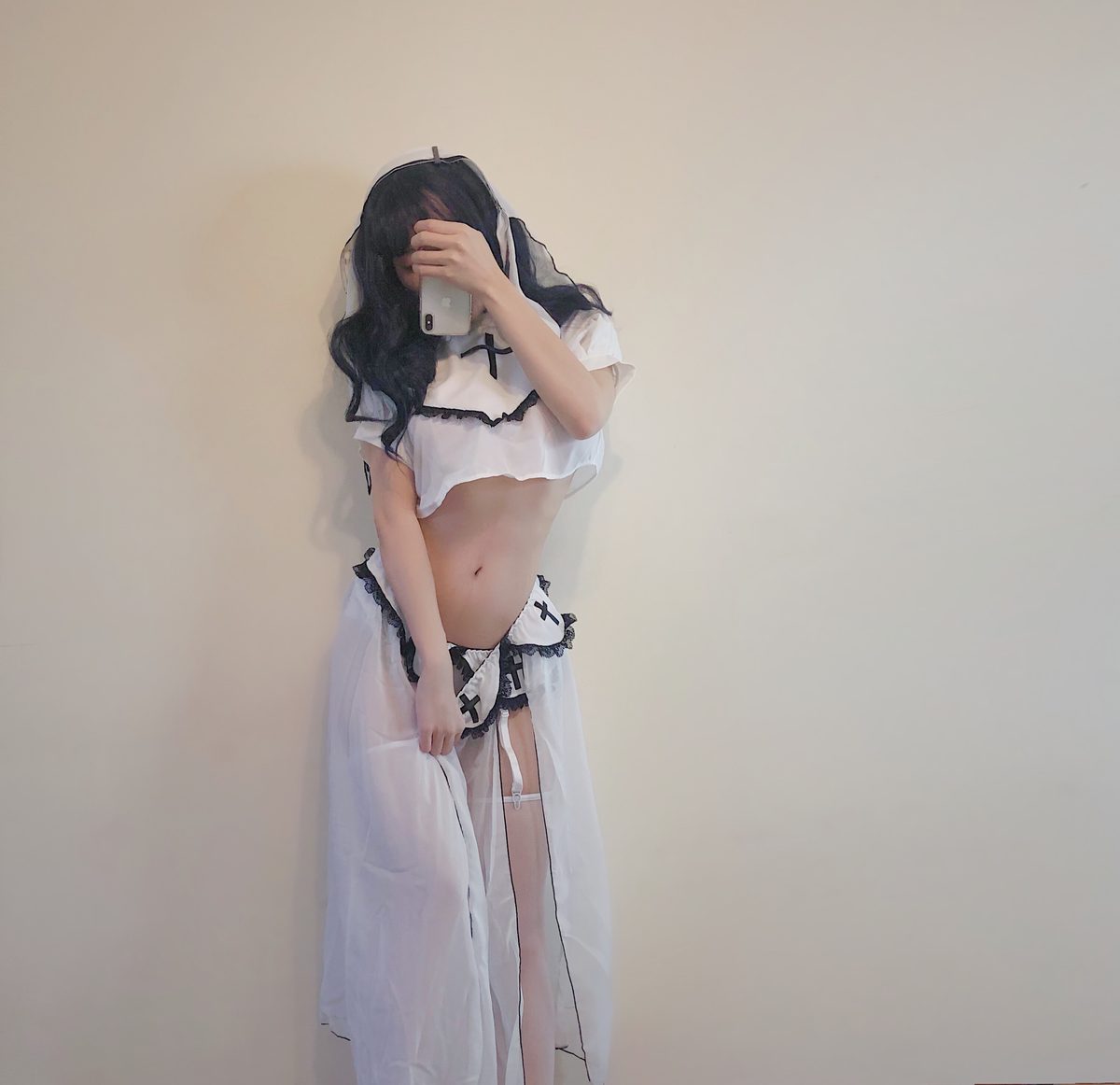 Coser@小仓千代w – 白色修女服自拍