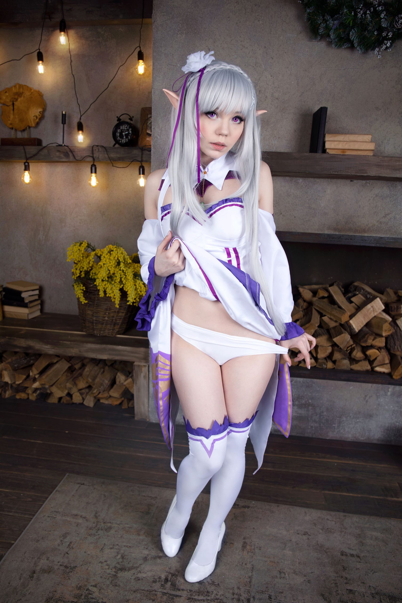 Caticornplay - Emilia [39P]