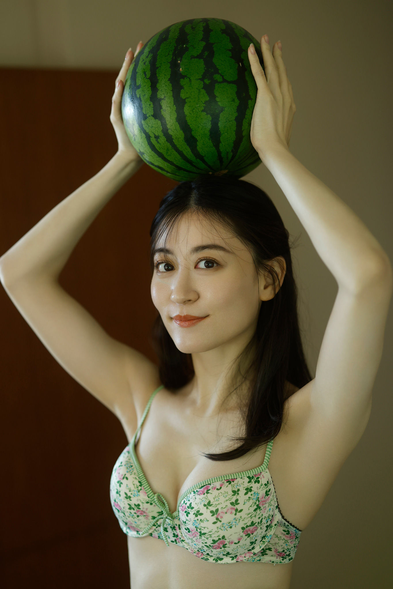Kei Jonishi 上西恵 – 純白の艶肌 [68P]