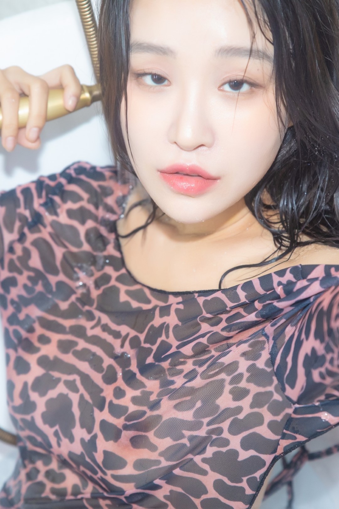 Lee-Seol 이설, [HIGH FANTASY] Vol.4 My Pink! Set.01 [48P]