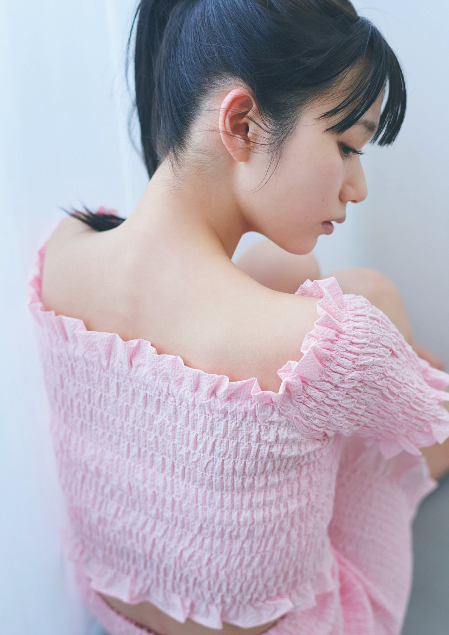 Hina Okamoto 冈本姫奈, Weekly Playboy 2024 No.17 (周刊プレイボーイ 2024年17号) [15P]