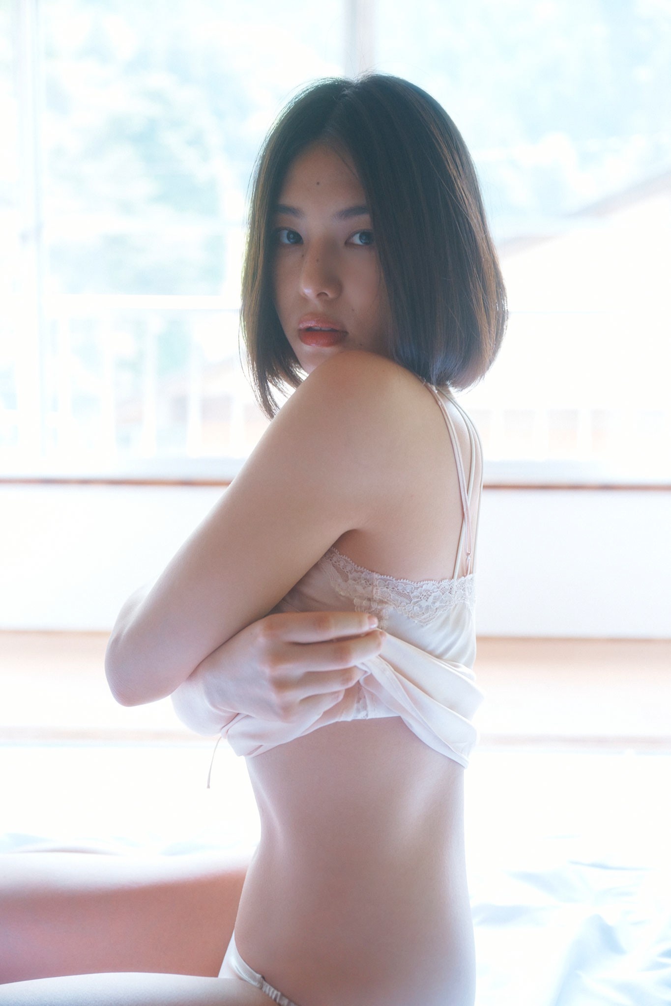 Iori Sagara 相楽伊織, SPA!デジタル写真集 「魅惑の曲線美」 Set.02 [47P]