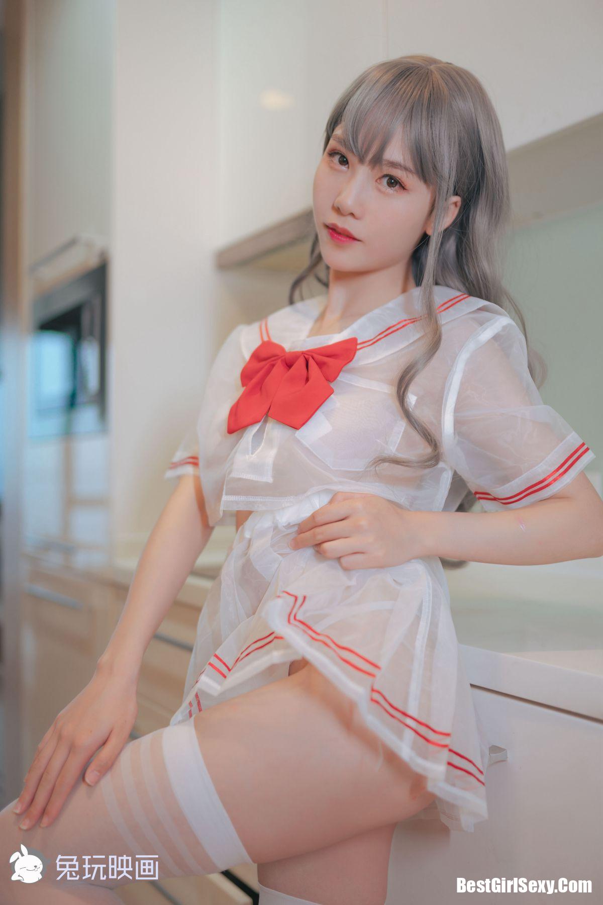Coser@抖娘-利世 穿制服的小姐姐
