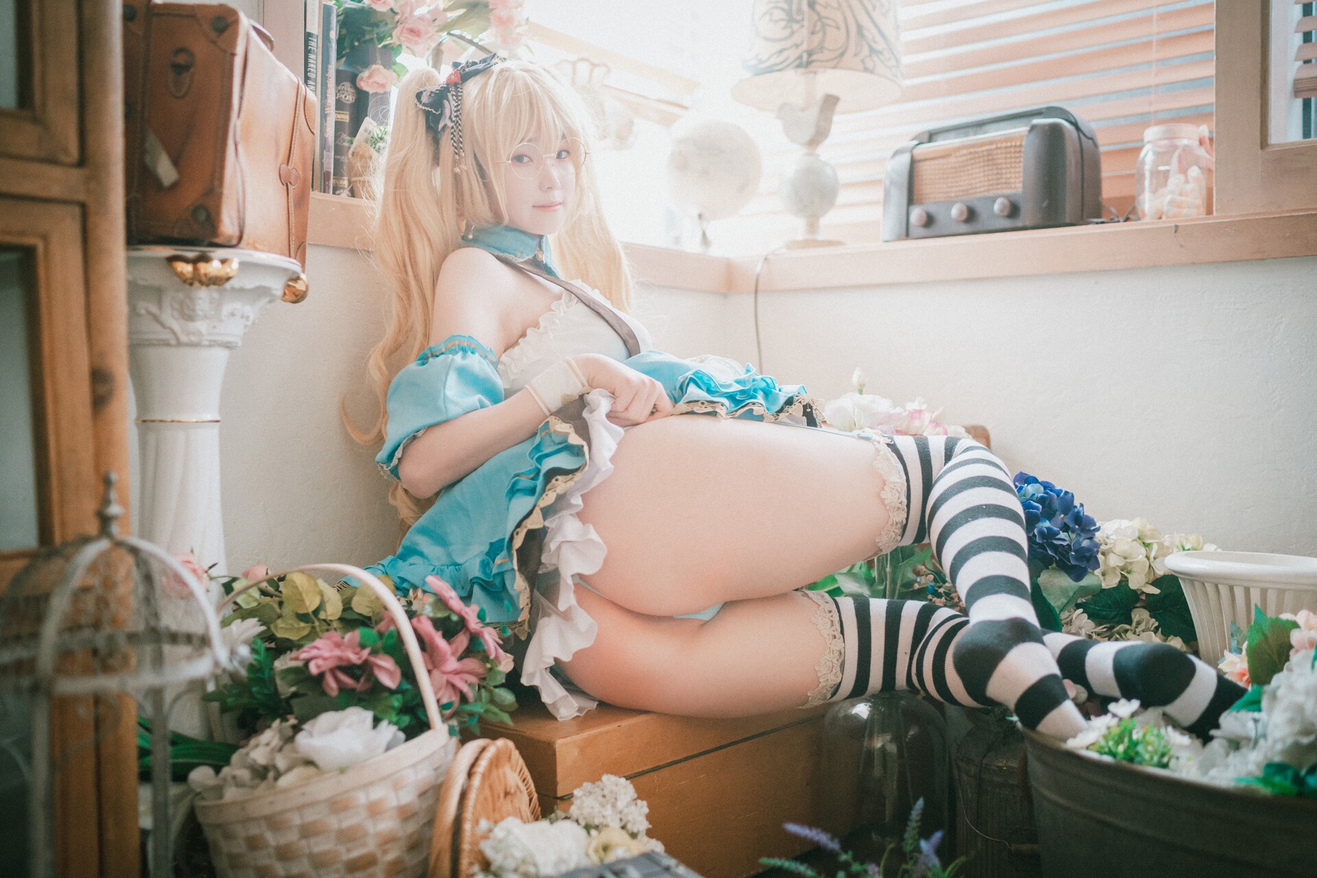 Bambi 밤비, [DJAWA] Alice in Glasses (Alice in Wonderland) [49P]