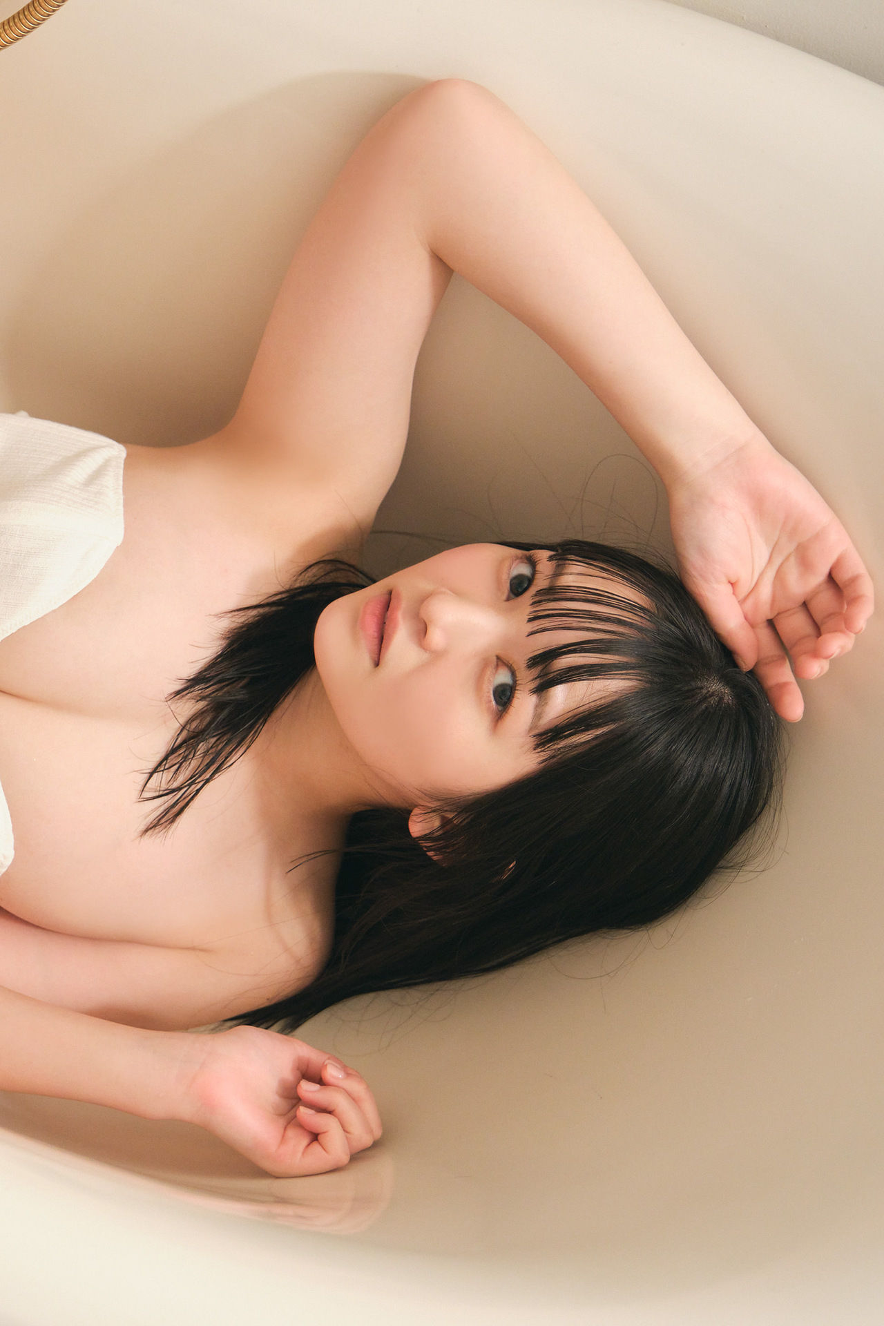 佐山すずか 「君の隣にいたいんだ」 [53P]