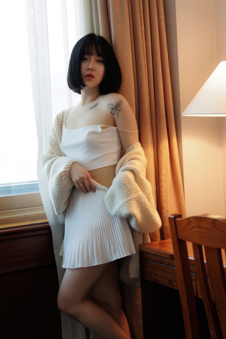 [UMIZINE] YeonJju - Vol.1 [86P]