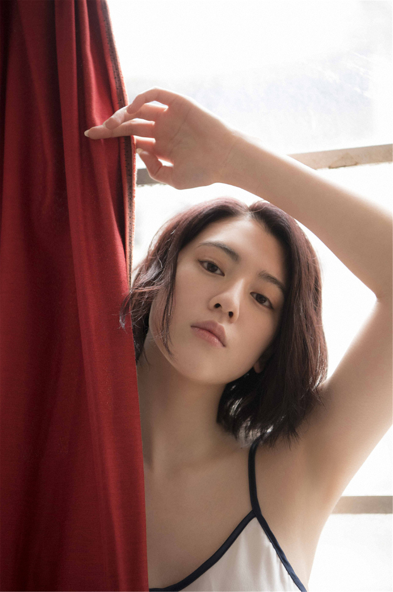 Ayaka Miyoshi 三吉彩花, デジタル写真集 「空をこえて」 Set.01 [32P]