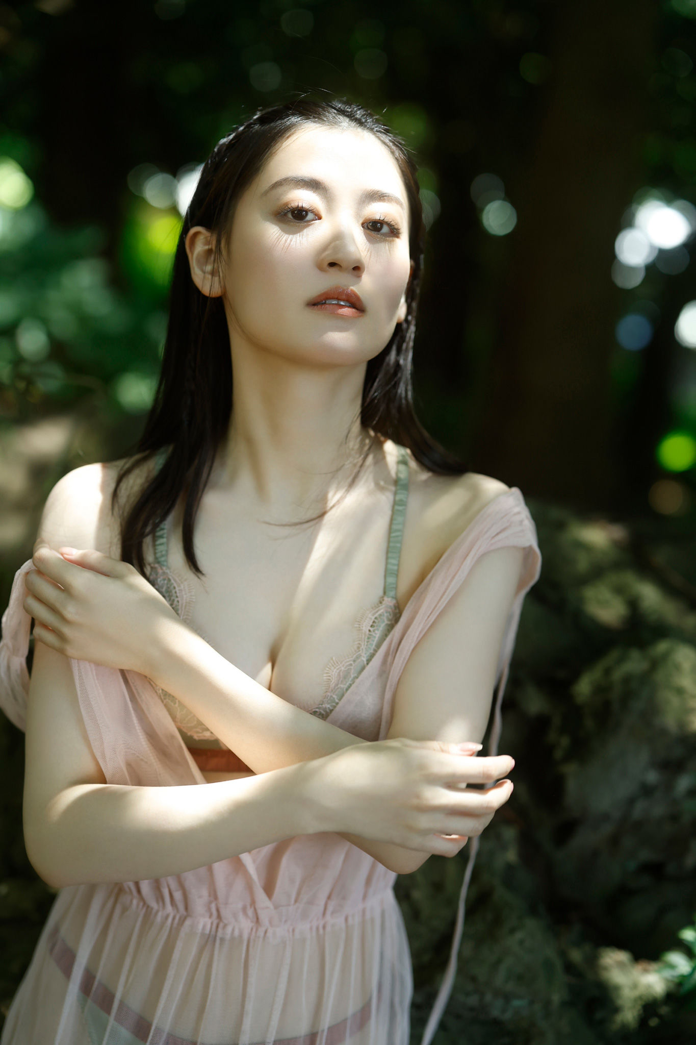 Kei Jonishi 上西恵 – 純白の艶肌 [68P]