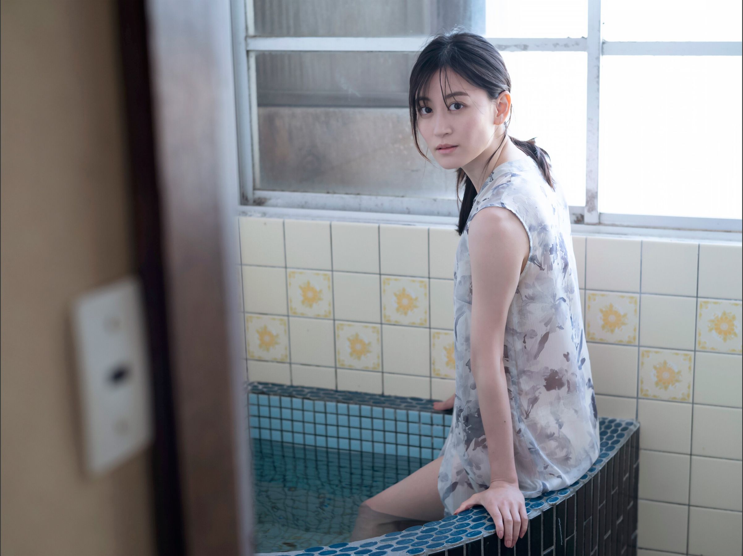 Kei Jonishi 上西恵 - 陸に上がったマーメイ [65P]