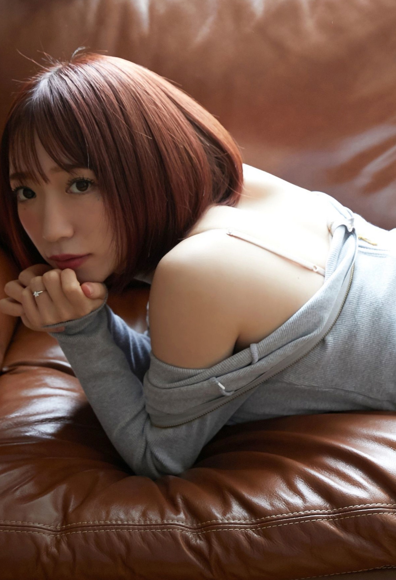 Airi Shimizu 清水あいり, 解禁グラビア写真集 気になる看護師さん Set.05