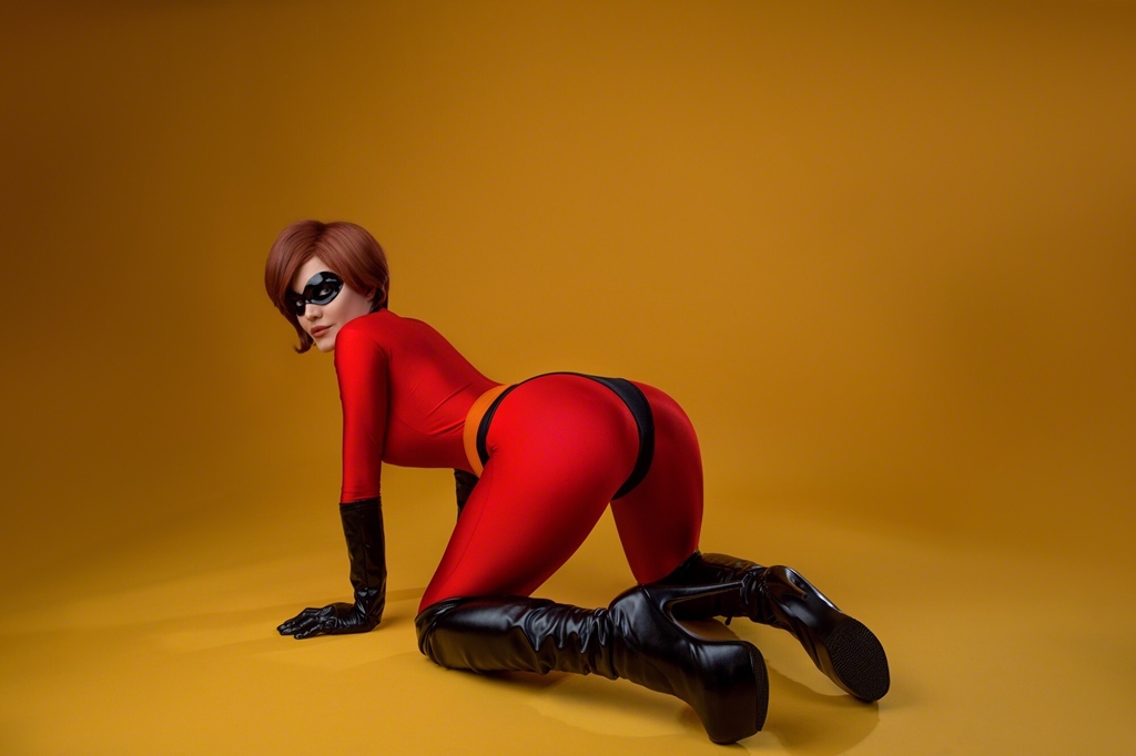 Kalinka Fox – Elastigirl [45P]