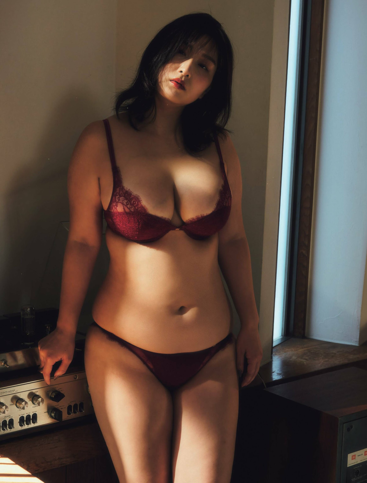 Miki Yoshida 吉田実纪, Weekly SPA! 2024.02.27 (周刊SPA! 2024年2月27日号)