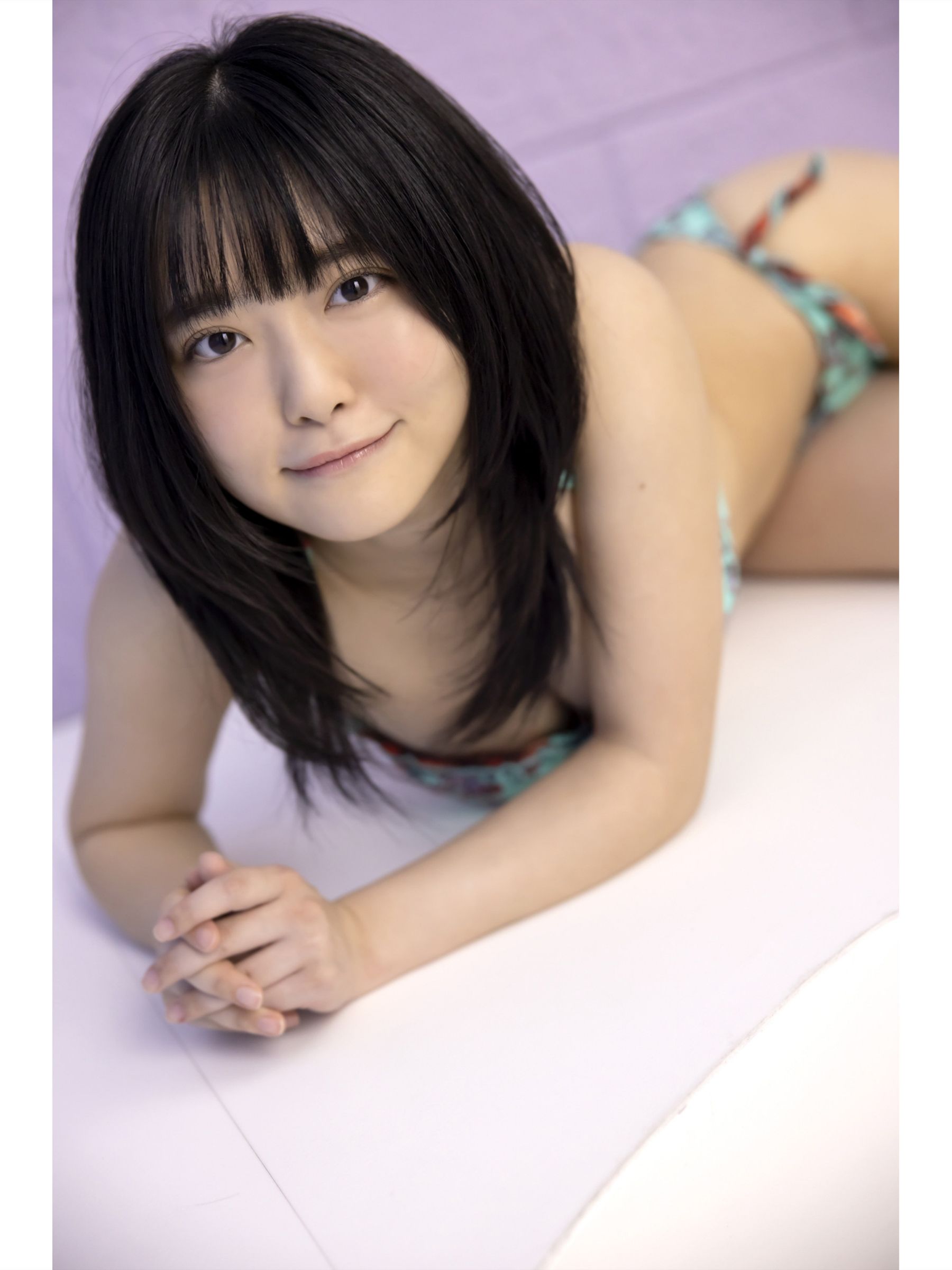 岡田彩夢 デジタル写真集 キミとキャンバスライフ [49P]