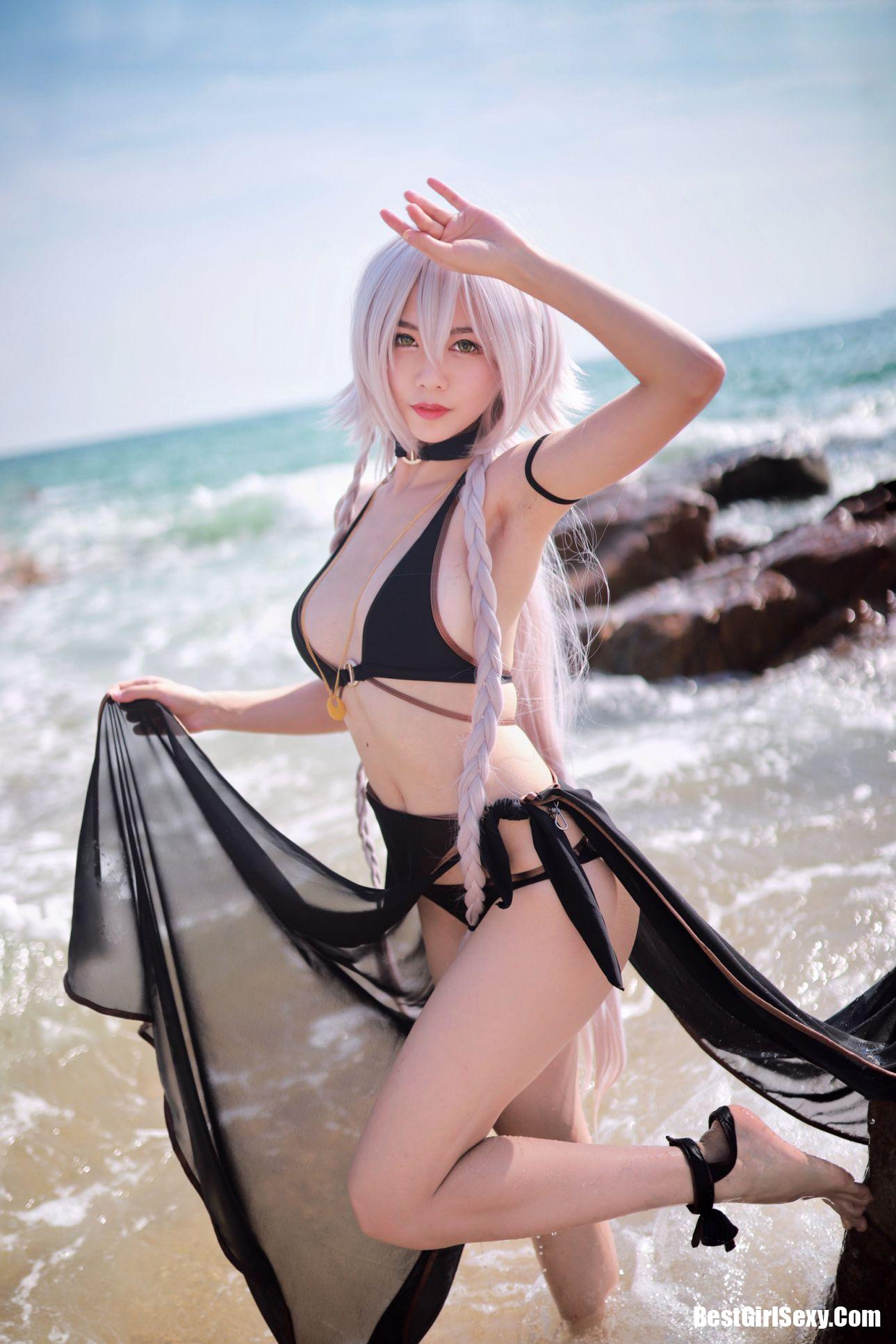 Coser@抖娘-利世 黑贞德泳装