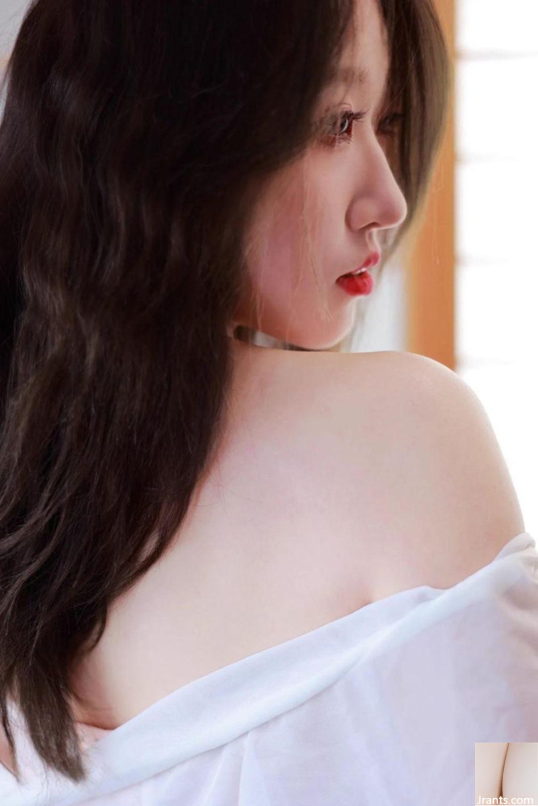 [网路收集] 精挑一批网红推特美模的高水平大胆情色作品 [96P]
