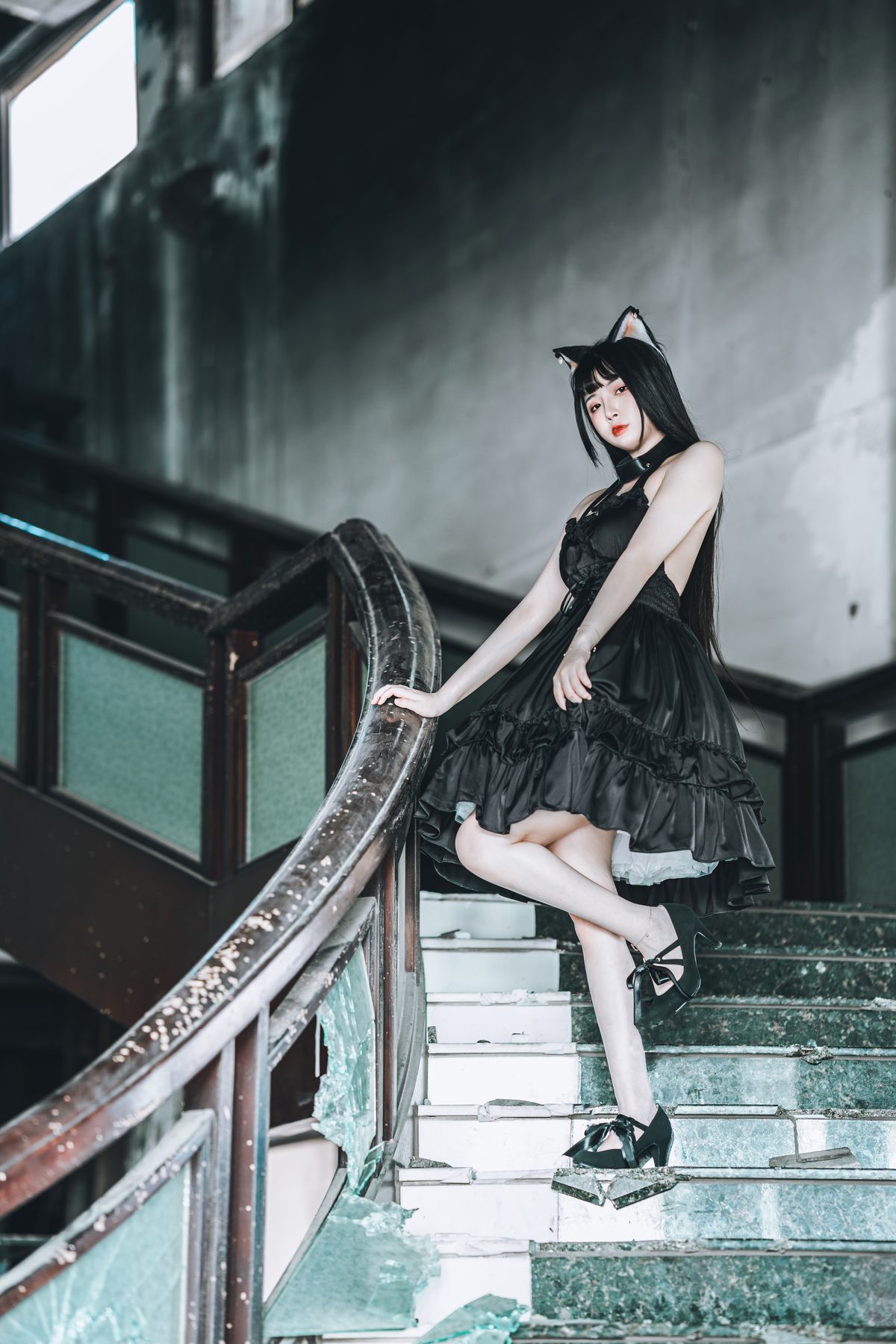 Coser@落落Raku – 黑猫