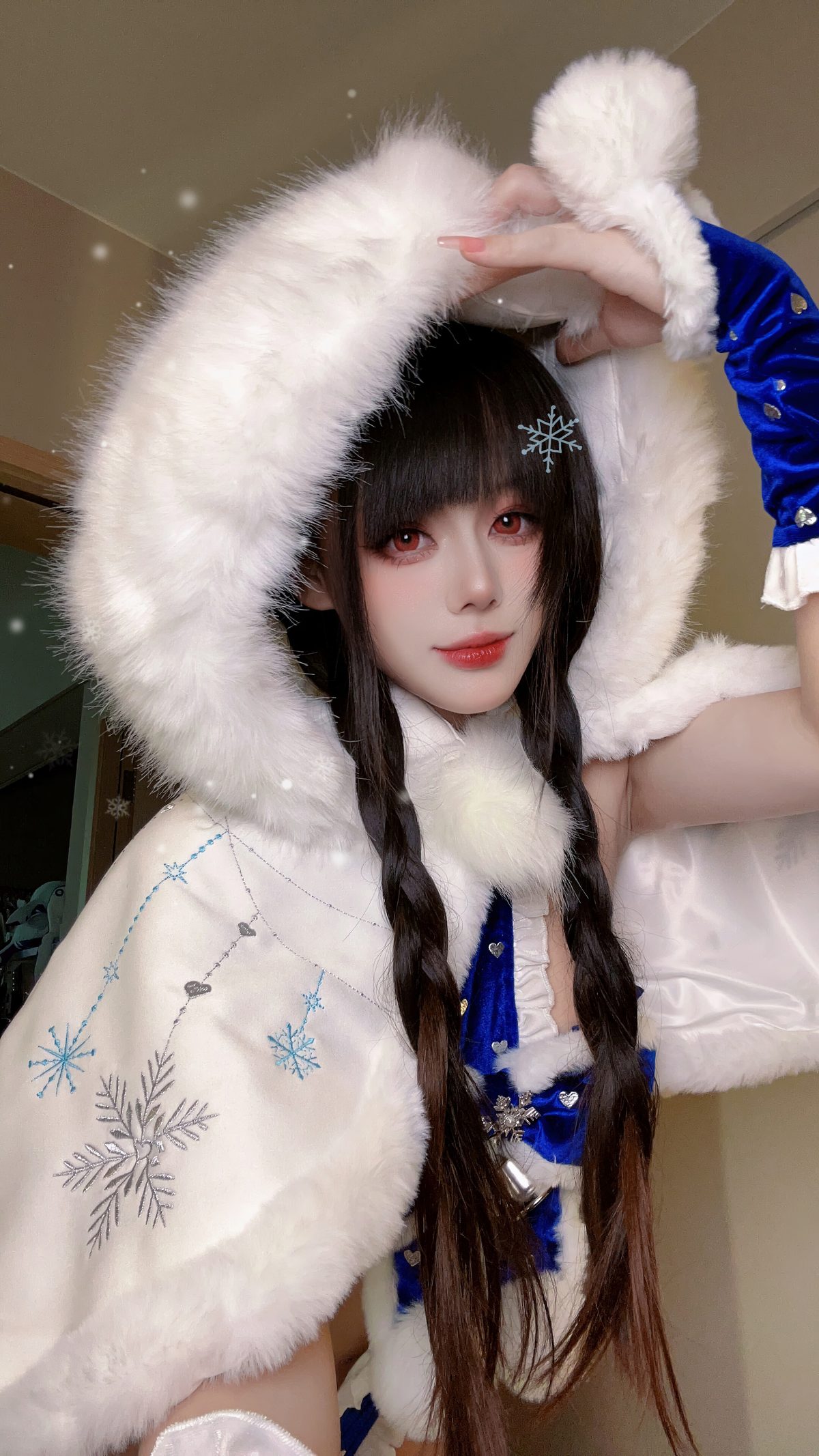 Coser@九言 – 圣诞礼物自拍