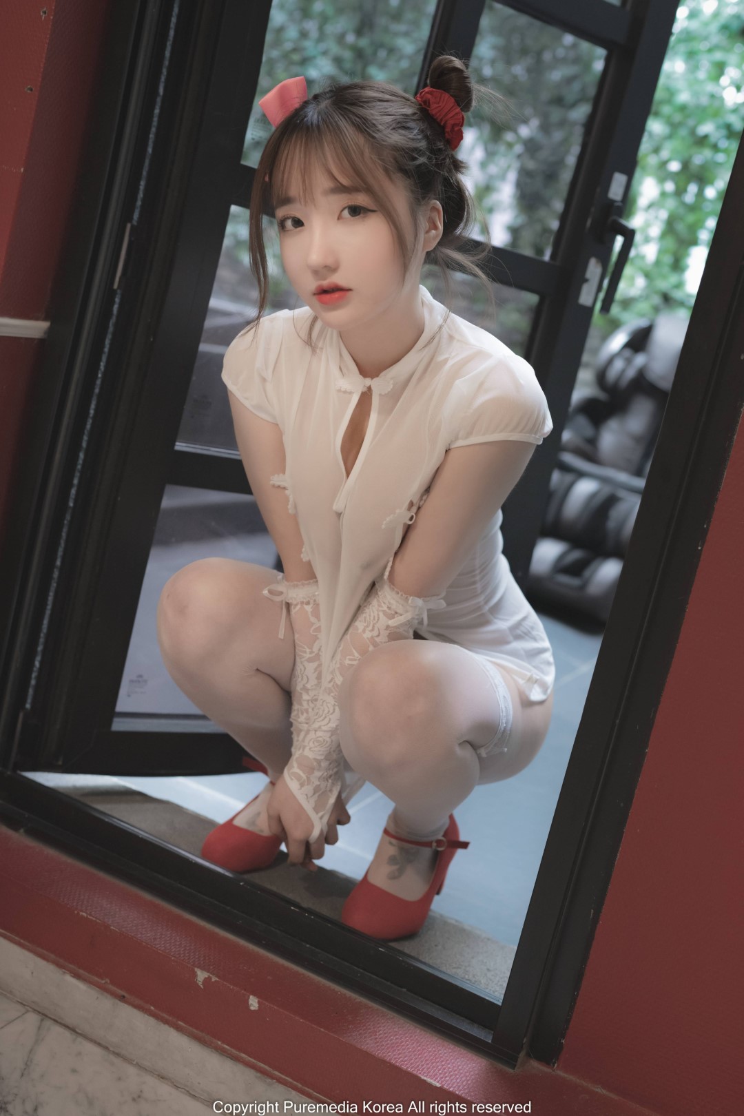 Pure Media Vol.127 Son Ye-Eun (손예은) [102P]