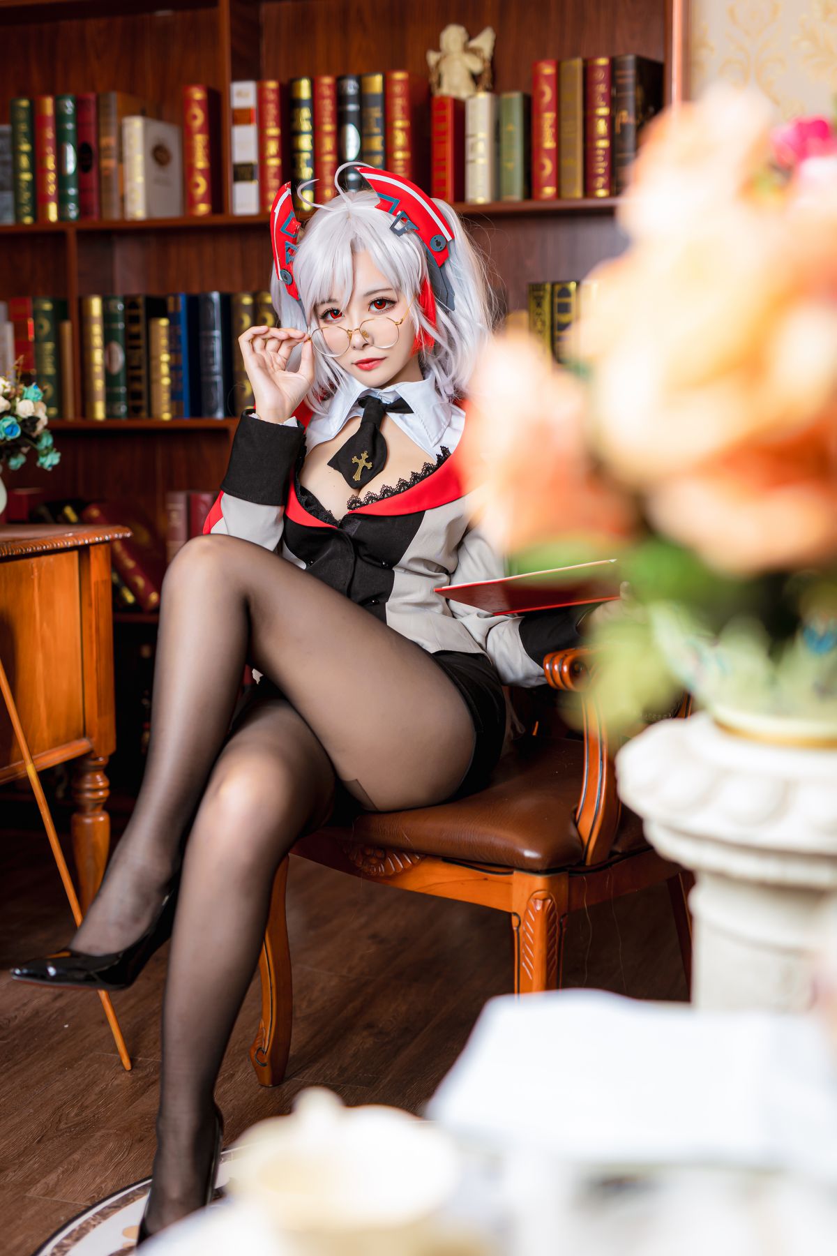 Coser@Momoko葵葵 教师