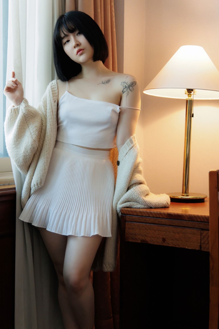 [UMIZINE] YeonJju - Vol.1 [86P]