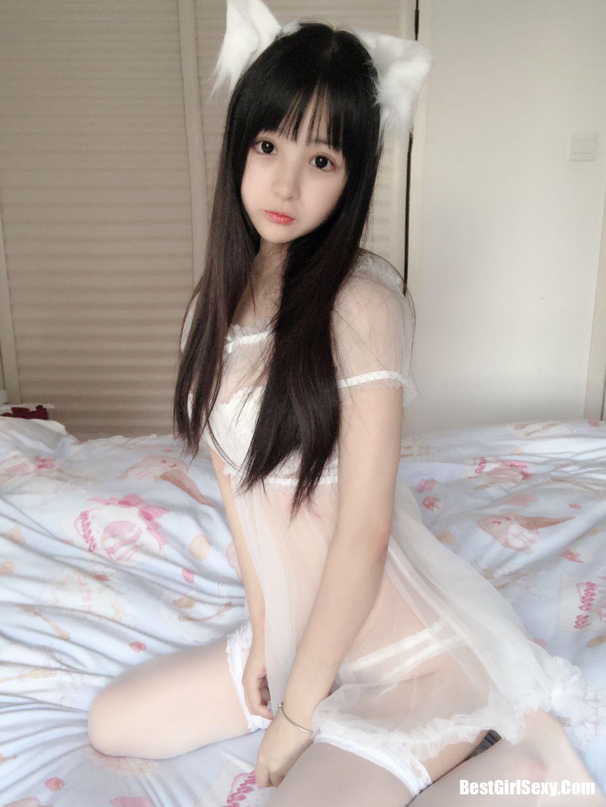 Coser@桜井宁宁 Vol.029 小白猫 蕾丝内衣