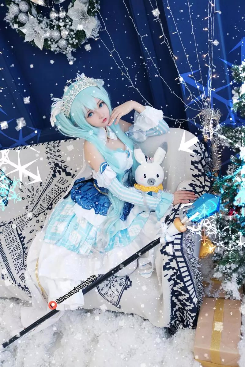 Potato Godzilla - Snow Miku 3 [41P]