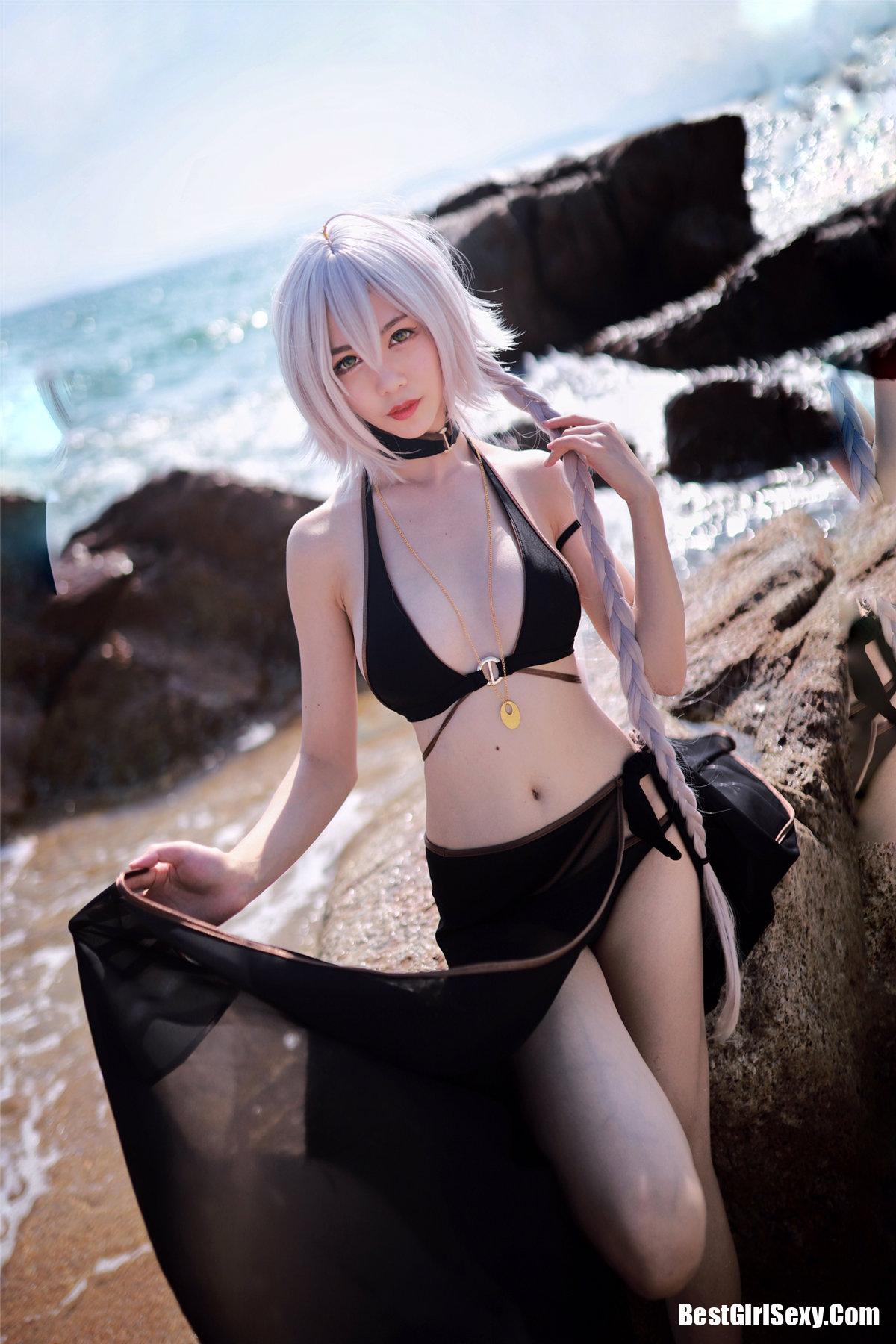 Coser@抖娘-利世 黑贞德泳装