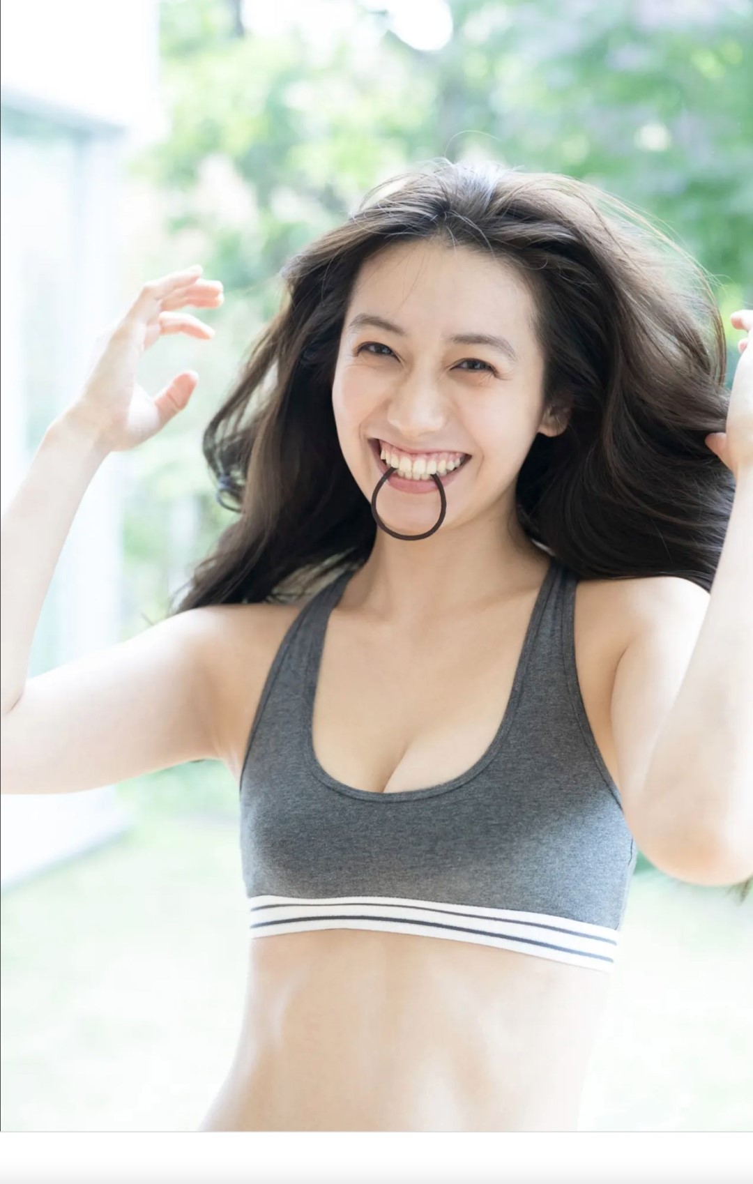 佐藤あいり 『艶めく素肌 vol.1』 [60P]