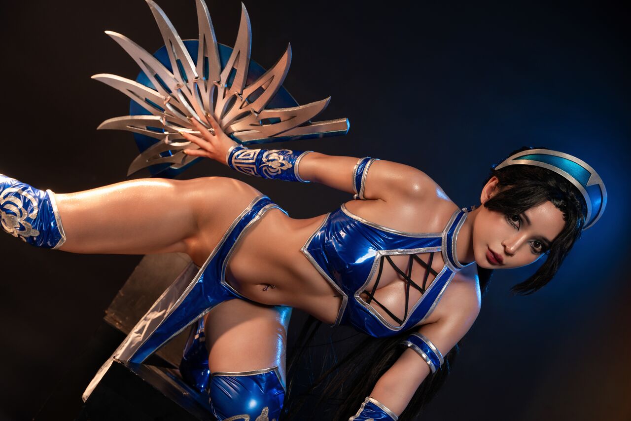 Umeko J - Kitana [118P]