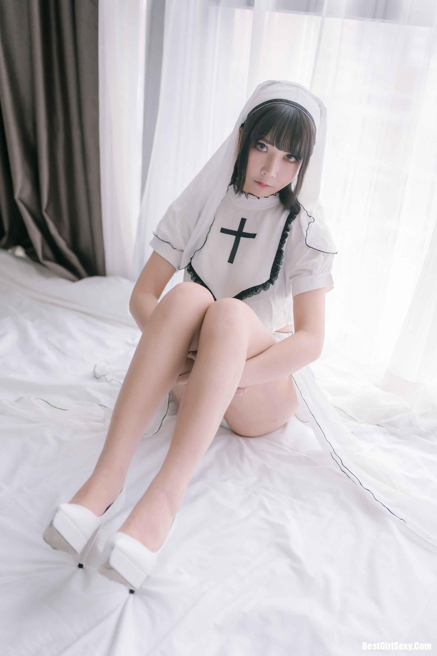 抱走莫子A NO.004 Pure white nun