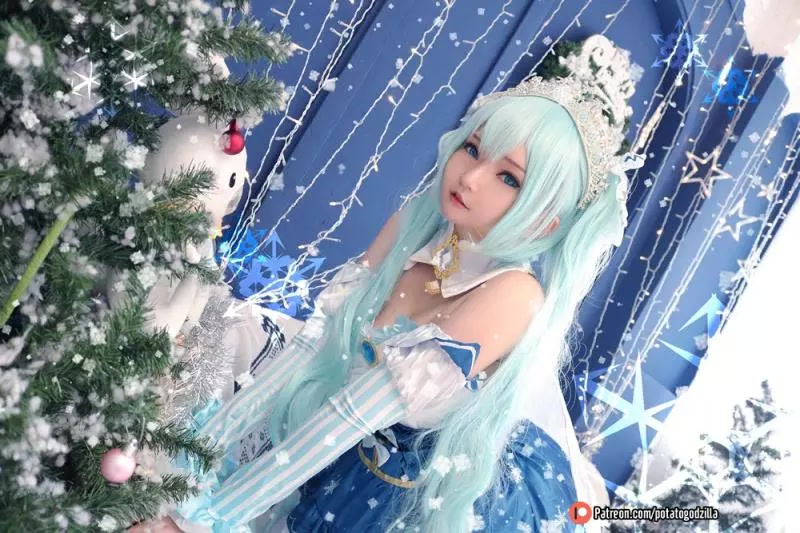 Potato Godzilla - Snow Miku 3 [41P]