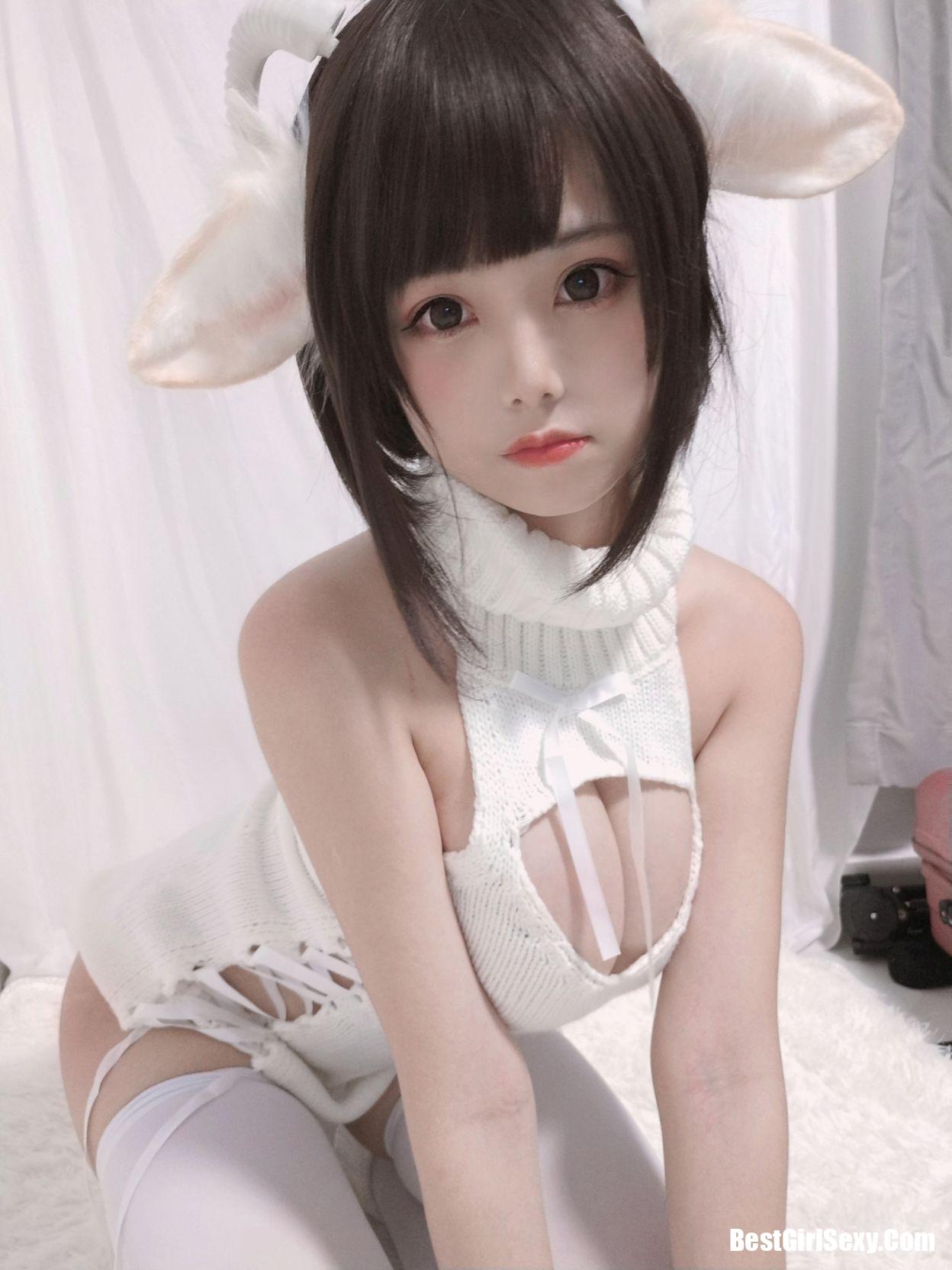 Coser@蜜汁猫裘 Vol.043 白丝毛衣