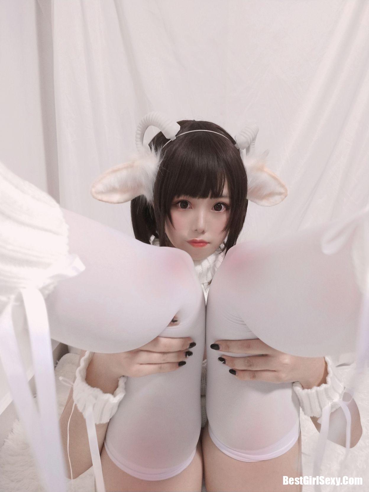 Coser@蜜汁猫裘 Vol.043 白丝毛衣